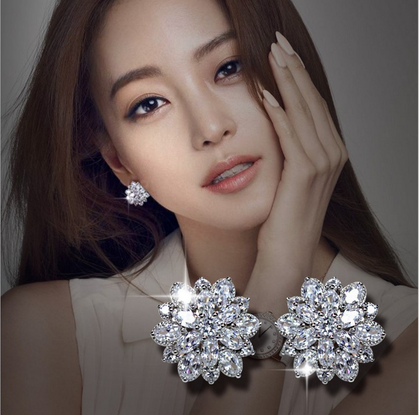Grote Bloem Lab Diamant Stud O - Statement Earrings Oversized recensie en prijs
