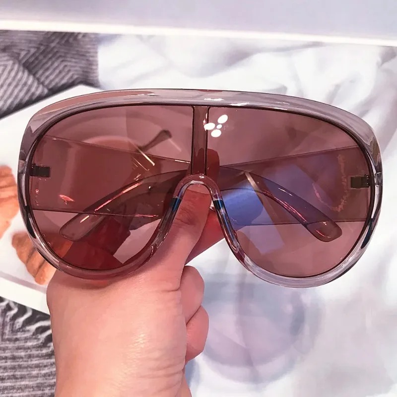 One Piece Oversize Shield-zonn - Sunglasses Oversized Square recensie en prijs