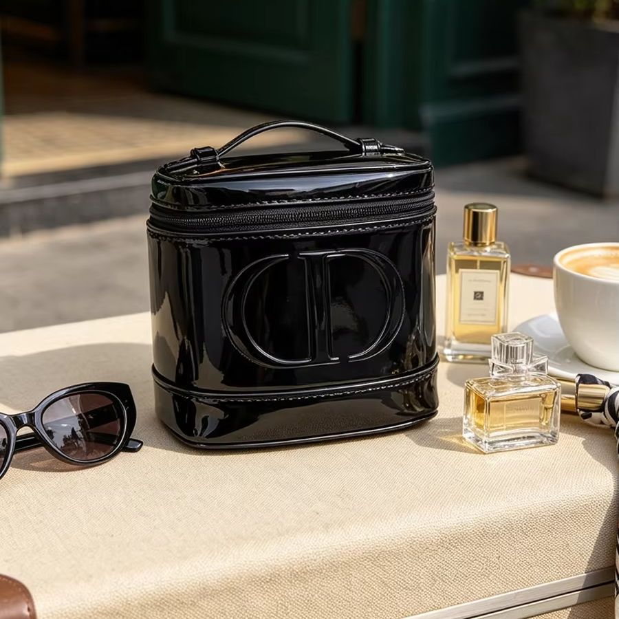 DIOR's tas Zwarte Mesh Damesta - Women Accessories Pouch recensie en prijs