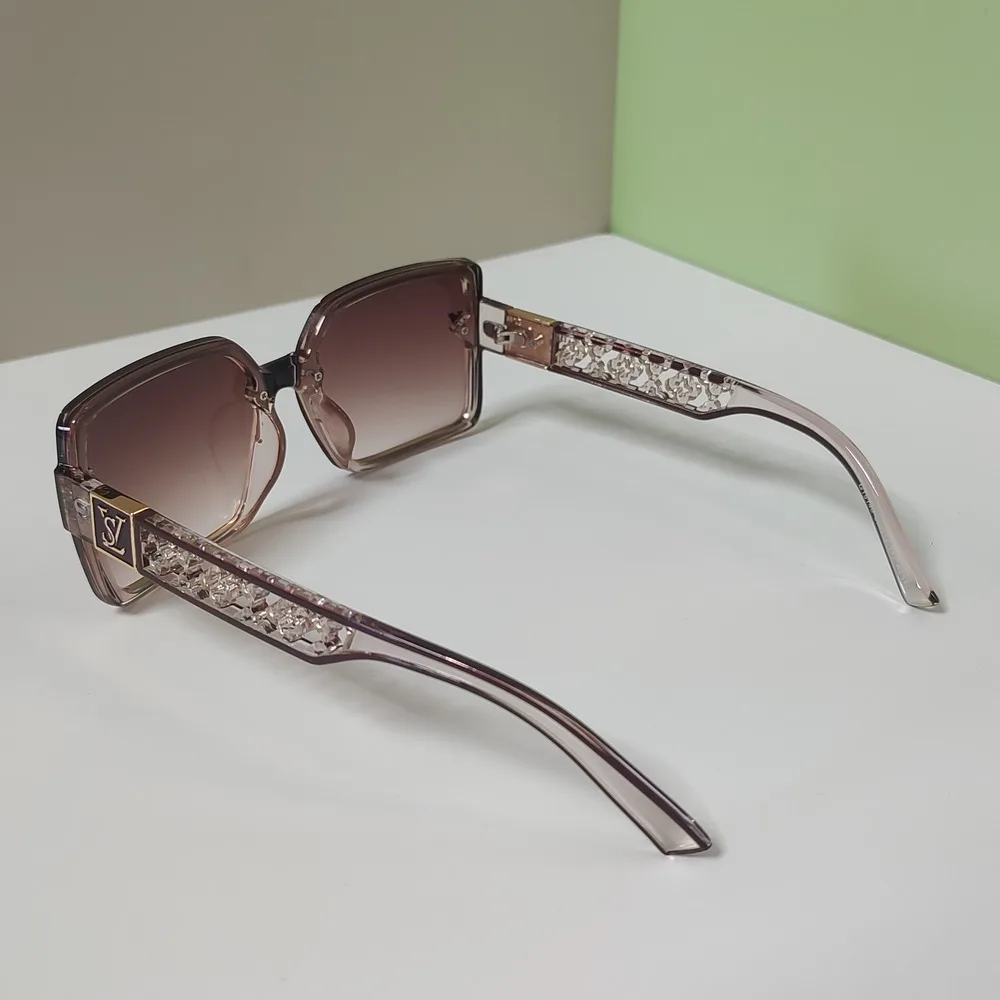 Luxe stijlvolle merkzonnebril  - Sunglasses Oversized Square recensie en prijs